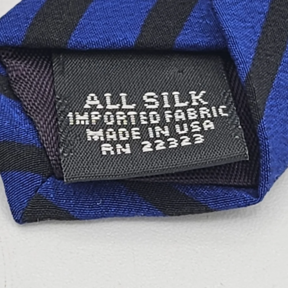 Rare Rush Limbaaug + no boundaries Blue Autumn Leaves Silk Tie